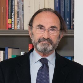 Emilio Lamo de Espinosa. Former Chairman of the Elcano Royal Institute. The Elcano Royal Institute Board of Trustees
